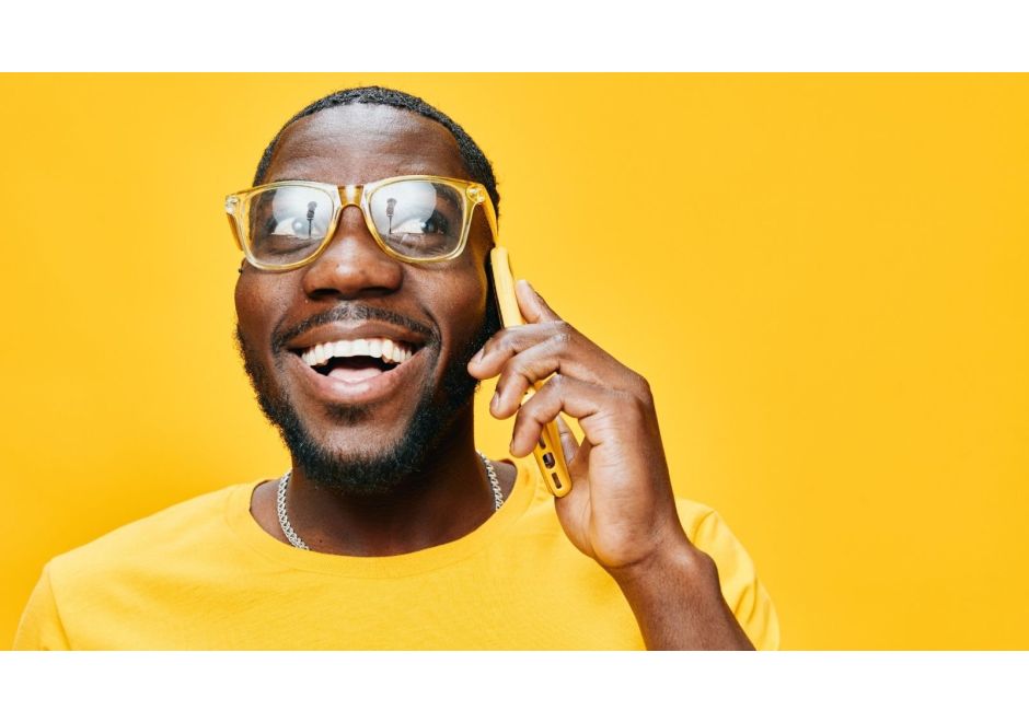 How to Format a Phone Call in a Screenplay