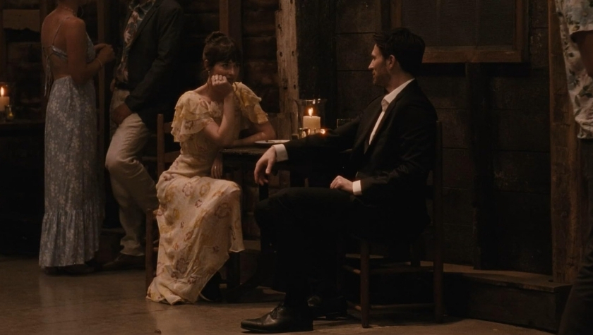 Dakota Johnson and Chris Evans in 'Materialists'