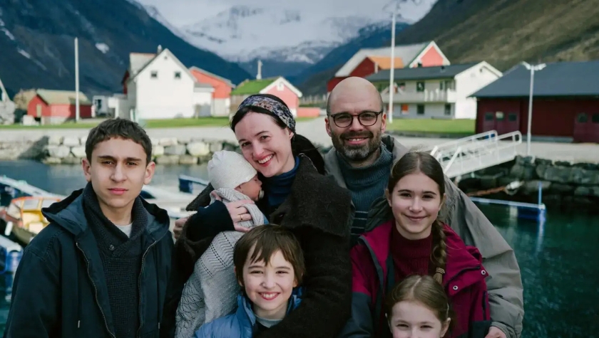 Sebastian Stan and Renate Reinsve in 'Fjord'